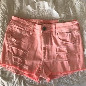 CORAL AMERICAN EAGLE DENIM SHORTS